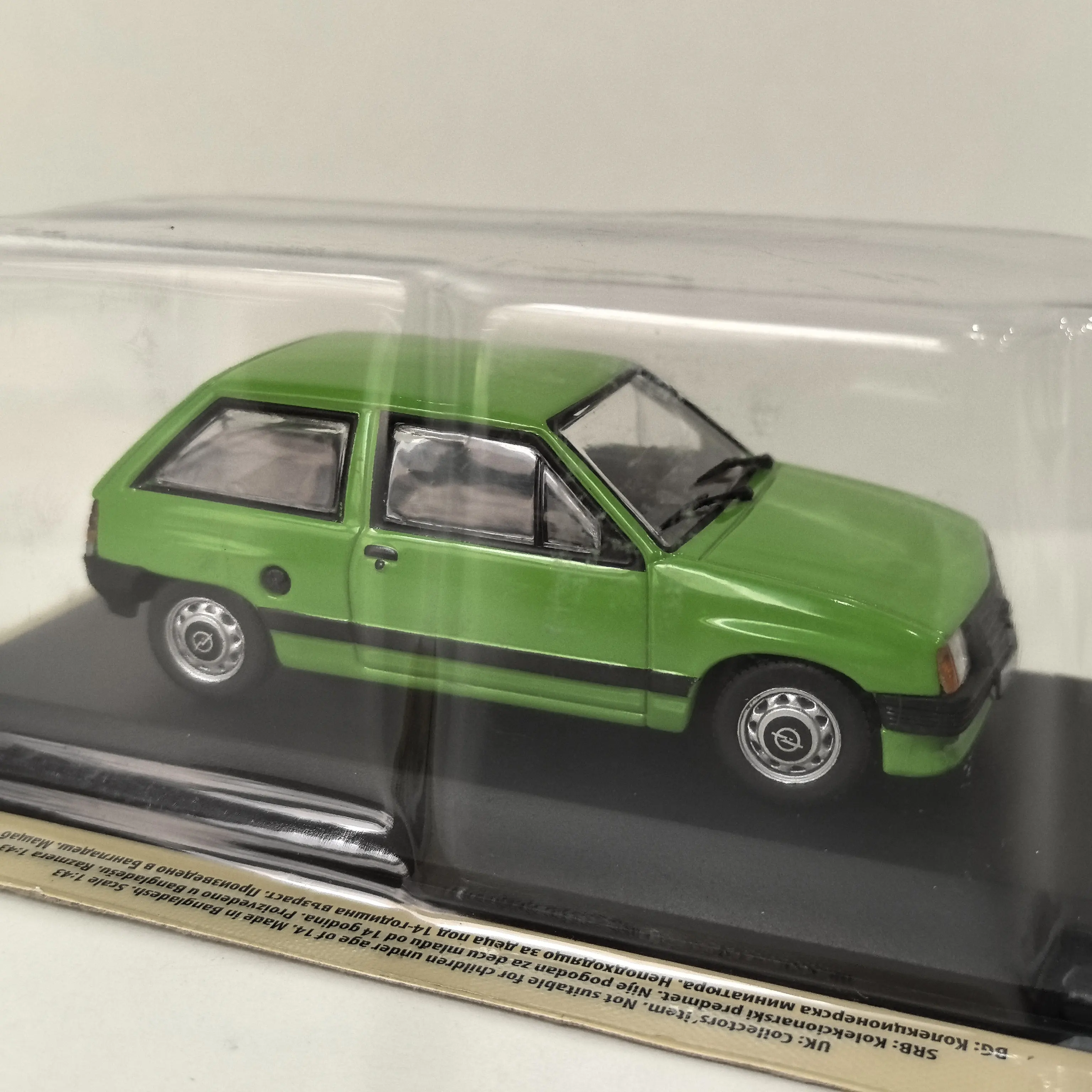 Diecast IXO 1:43 Scale OPEL CORSA Alloy Car Model