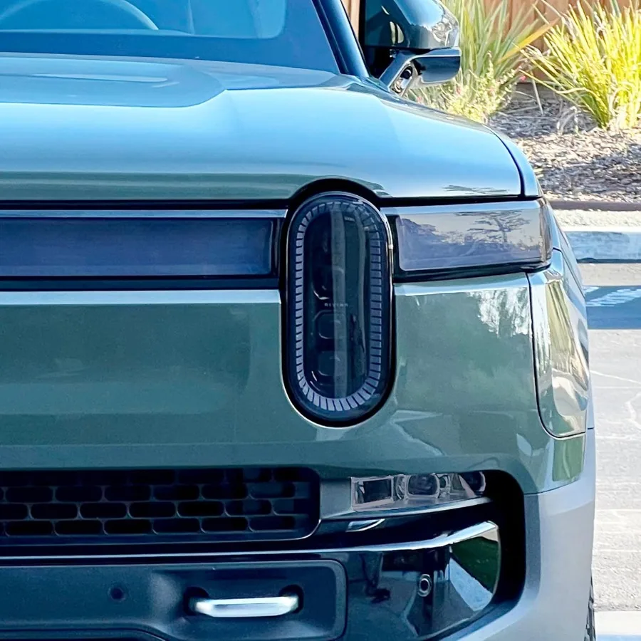 

Фара с дымовым оттенком PPF для Rivian R1T Rivian R1S 20252026, средний дымчатый 50 VLT, улучшенная и защитная крышка для фар с прочным