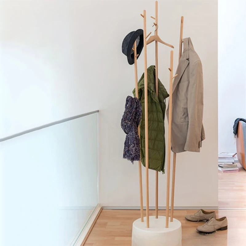 Perchero de suelo de madera maciza