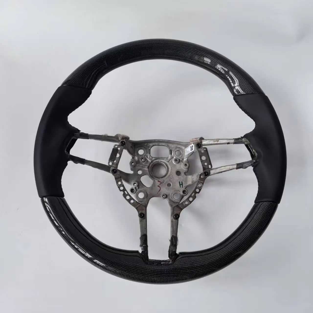 Carbon Fiber Steering Wheel with Heating Function for Automobiles Customization for 992 carrera Cayenne Panamera Macan Taycan
