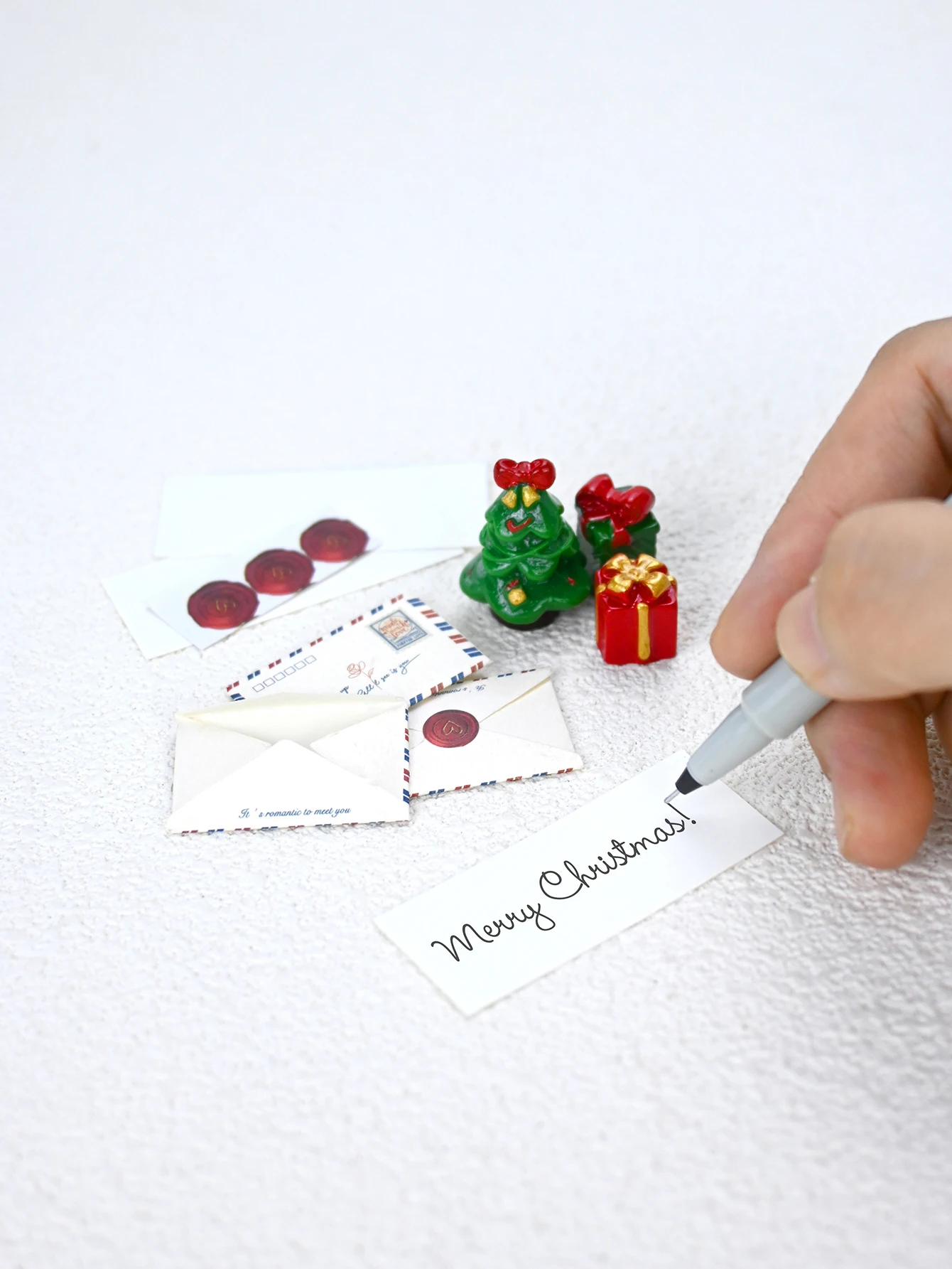 10Pcs Miniature Envelope Gifts, Christmas Gifts, Valentine's Day Gifts, Easter Gifts, 1/6, 1/12 Dollhouse Dollhouse Accessories, Dollhouse Decoration, Model House Accessories, Photography Props, Micro-Landscape Ornaments, Miniatures Decoration, Small Gifts, Giveaways, Home Decor Items