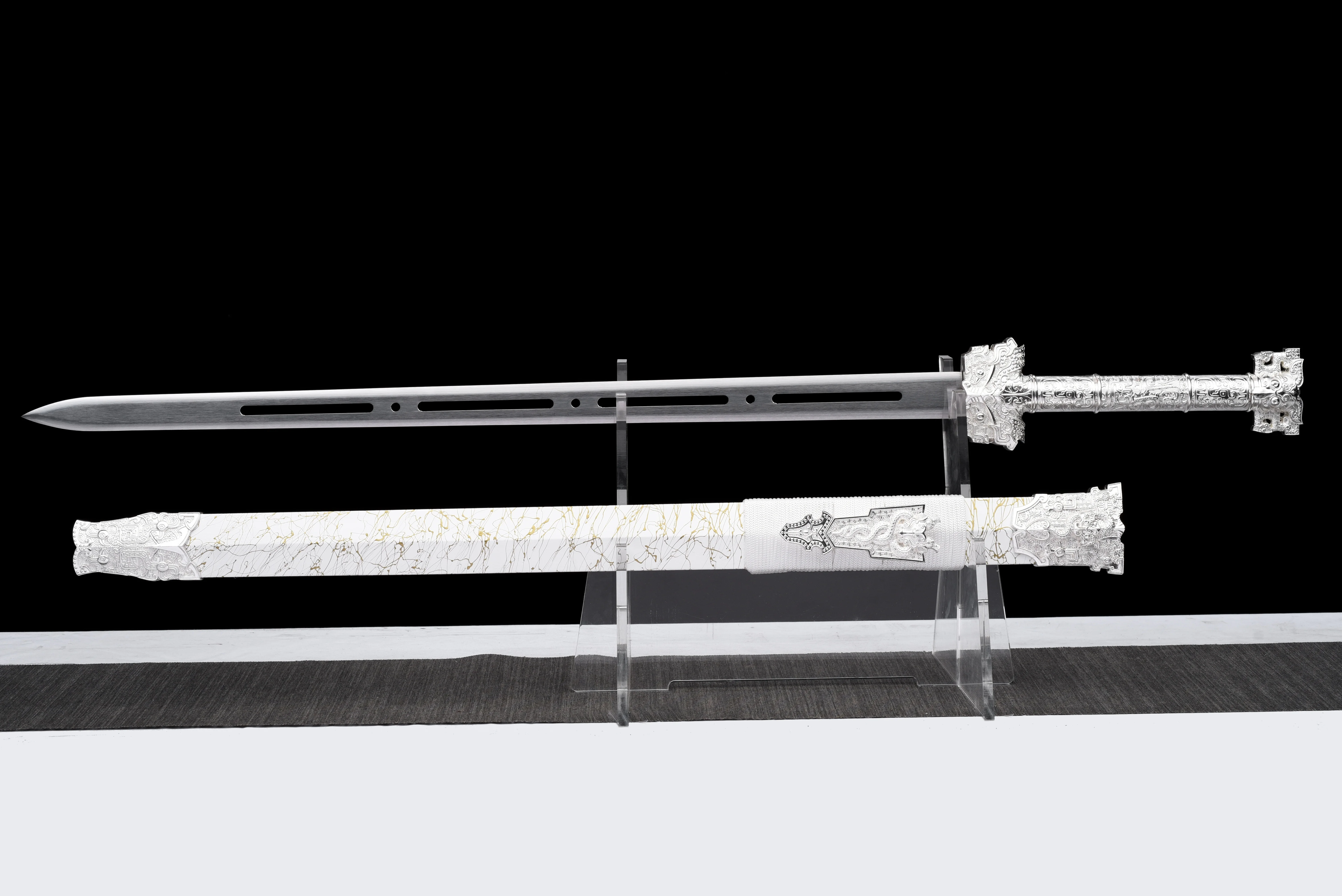 

Chinese cosplay role-playing performance decoration silver-white samurai blade sharp katana martial arts enthusiast collection