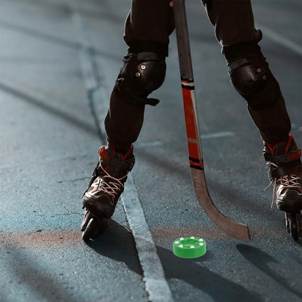 

2pcs Reusable Hockey Puck Roller Skating Outdoor Indoor Plastic Training Accessory For Ice Competition Lightweight High Density