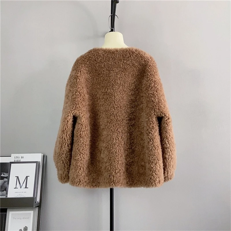 Women Girl Sheep Shearling V-neck Multifaceted Design Buttons Short Coat Female Lamb Wool Warm Coat PT452