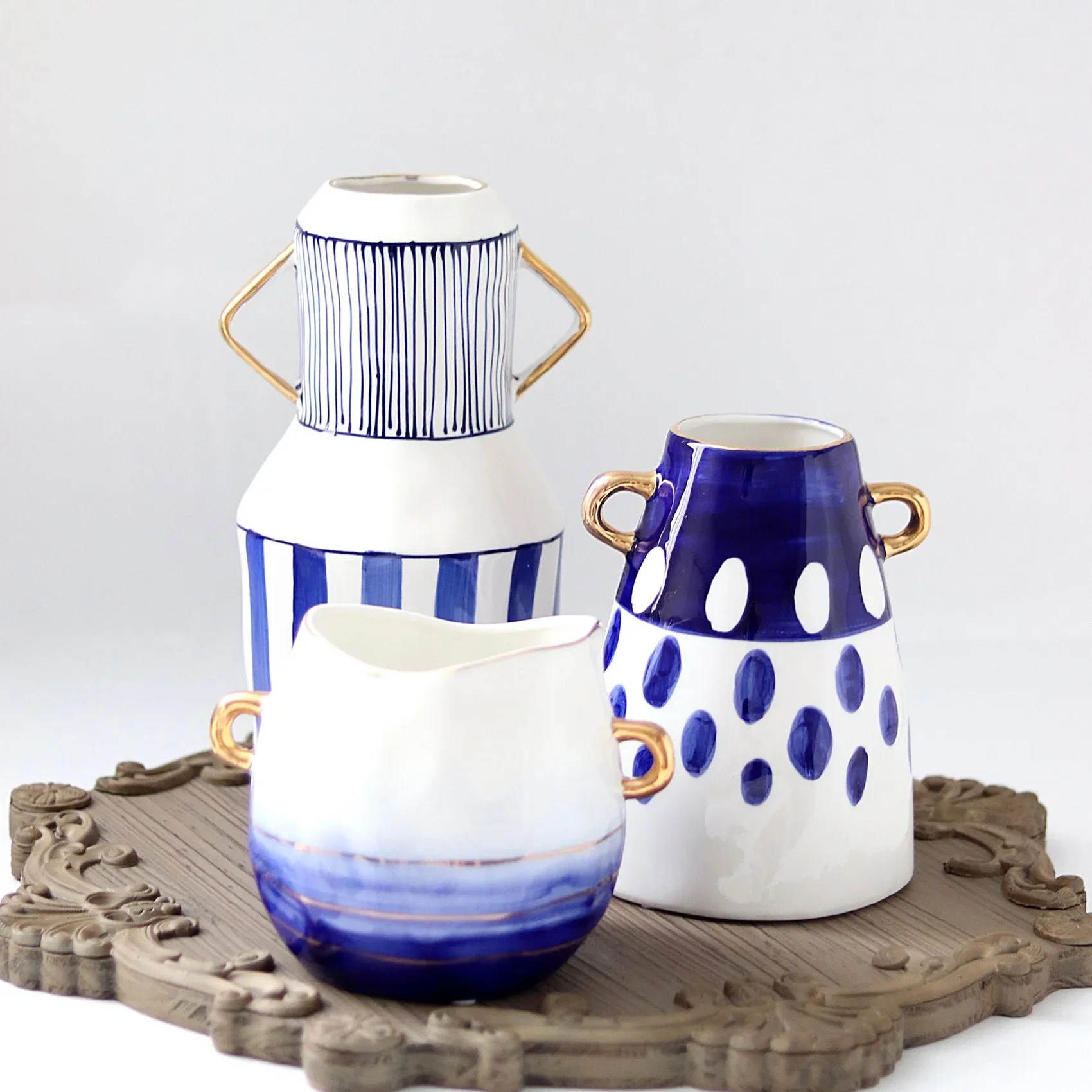 Blue White Hand Drawn Ceramic Vase Hydroponic Art Flower Arrangement Vessel Gold Decorative Flower Vase Desktop Home Decoration