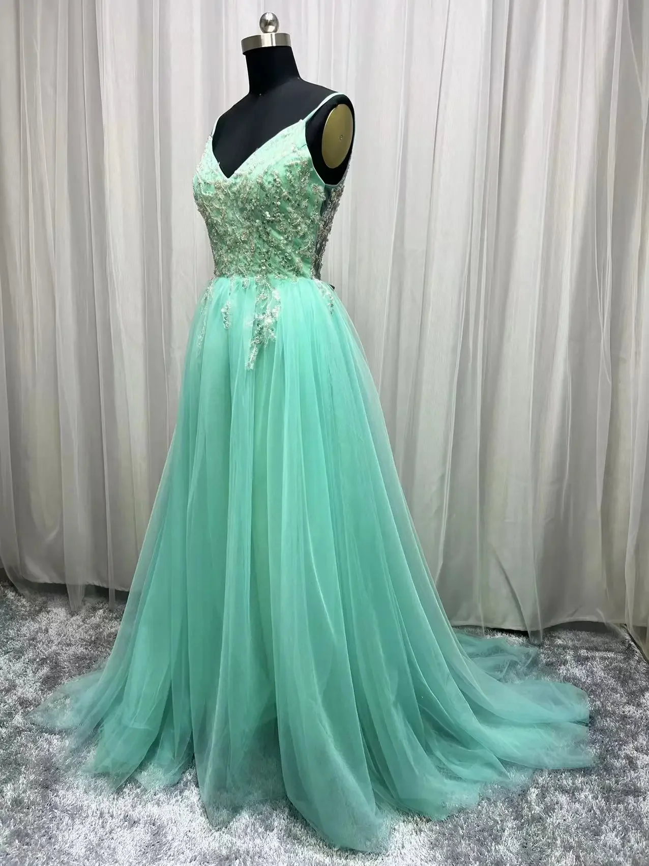

CustomizedReal Photo Sexy V-Neck Long Prom Dresses 2023 Beaded Crystal High Splits Backless A-Line Formal Gown Party Dress