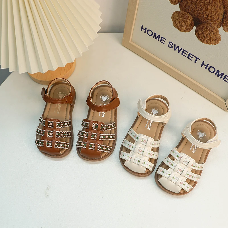 Girls Roman Sandals 2024 Summer New Children's Princess Shoes Bao Head Soft Sole Kid's Treasure Shoes Burst Summer Shoes