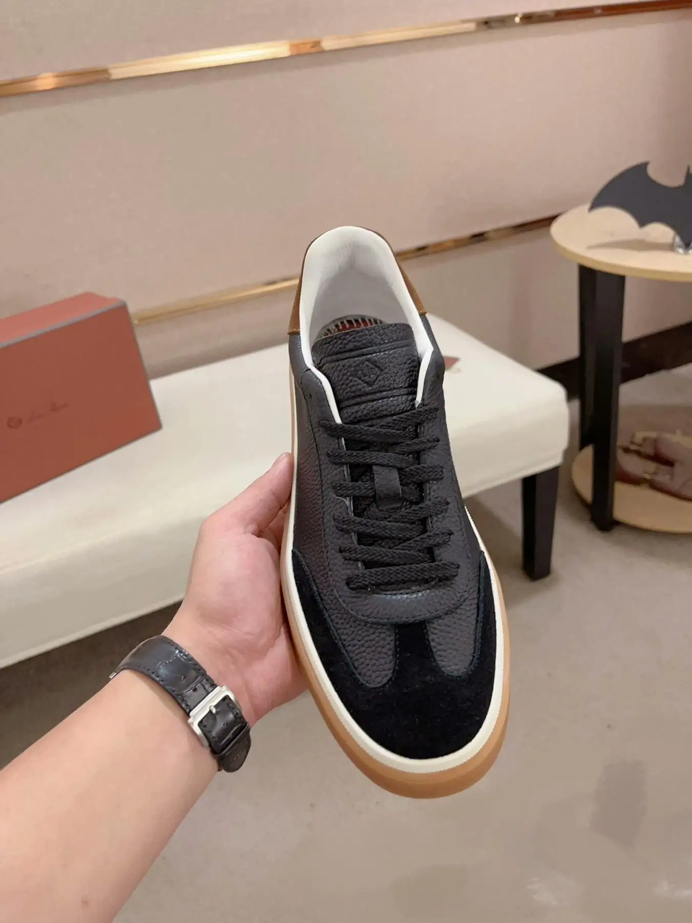 New 2026 Retro Men's Deqin Shoes Leather Soft Bottom Casual Sneakers Breathable round Toe Rubber Outsole Comfortable All-Season