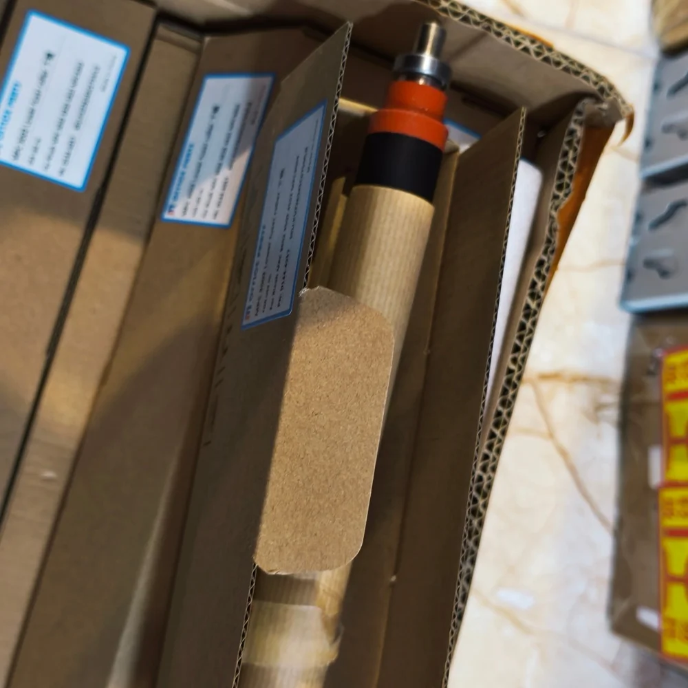 

1pcs D144-4057 D1444057 Lower fuser roller For Ricoh MPC 3002 3502 4502 MPC3002 MPC3502 MPC4502 MPC5502 pressure sleeved roller