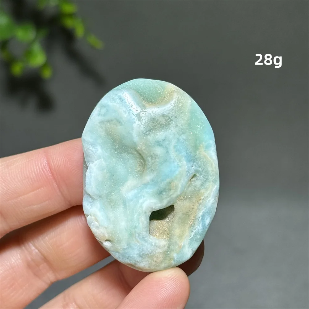 Natural Heteropolar Mineral Palm Mineral Stone Quartz Energy Spiritual Meditation Healing Collection Home Feng Shui Decoration