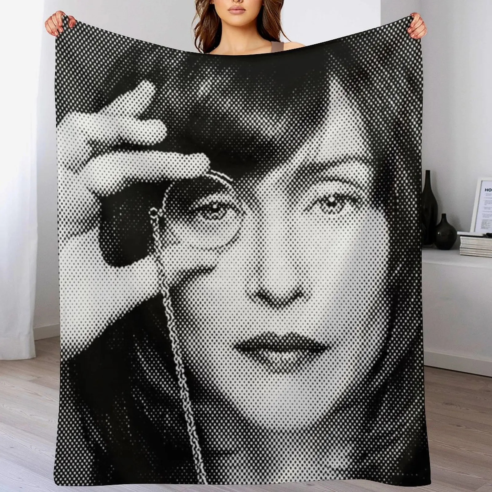 

Vera Farmiga Black & White Portrait Made Of Dots Throw Blanket Plaid Soft Big Decorative Throw Blankets