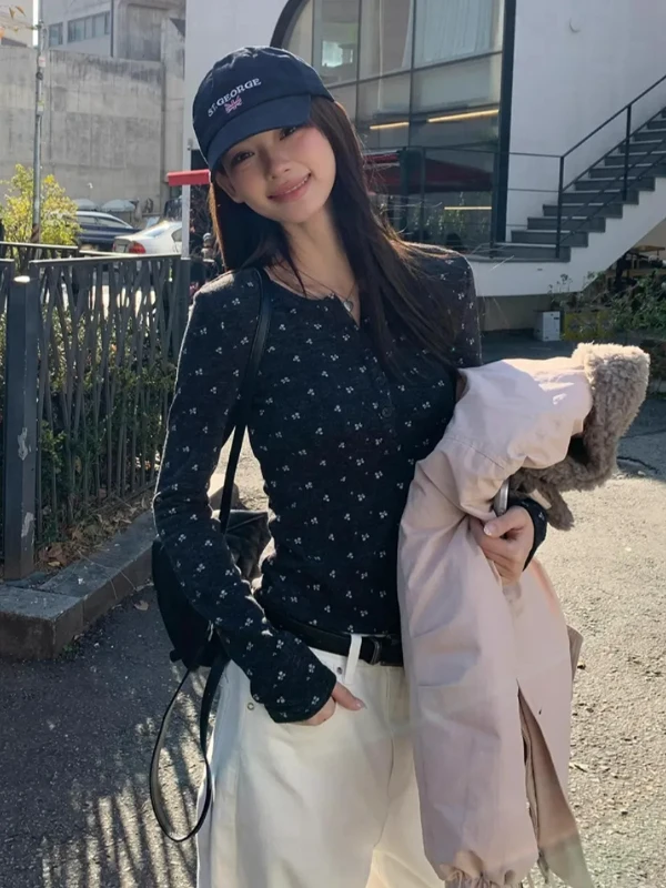 

Утягивающий цветочный принт, длинный воротник Генри Све, основа irt, женская осенне-зимняя облегающая футболка обычного кроя, ширина о плеча