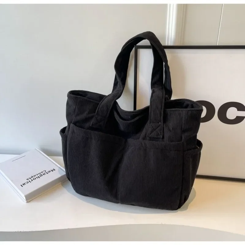 

Modern Luxury Designer Diaper Bag For Women Fashionable Leather Tote Large Capacity Elegant Crossbody Shoulder Bag Unique