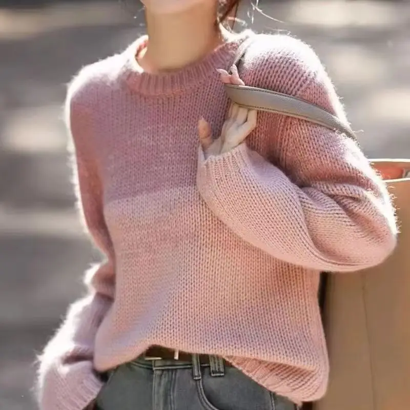 Autumn Winter Fashion Round Neck Knitted Sweater Pullover Ladies knitwear Gradient Color Long Sleeves Bottoming Shirt 2026 New