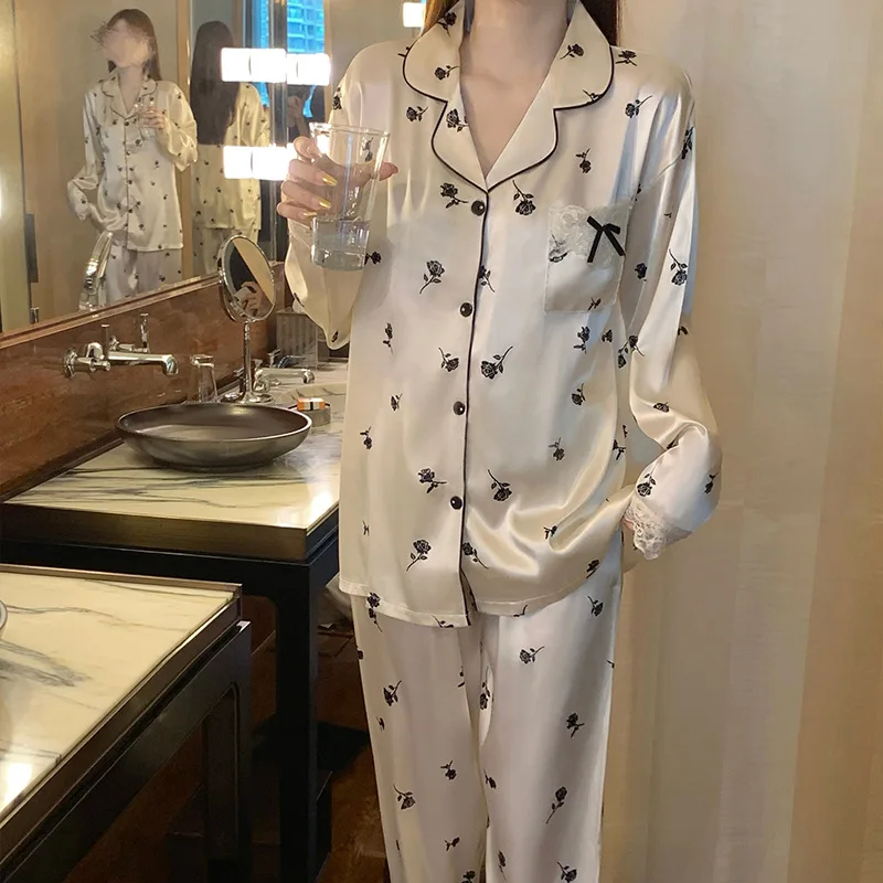 

Новое поступление: изысканная женская весенне-осенняя удобная черная розовая кружевная милая ночная рубашка из ледяного шелка с длинными рукавами, домашний пижамный комплект