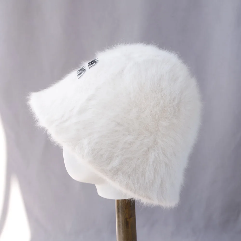 หมวกไหมพรมทรงบักเก็ตแฟชั่น Y2K สีพื้น แต่งตัวอักษรและขนกระต่าย สำหรับผู้หญิง ฤดูหนาว ปี 2025