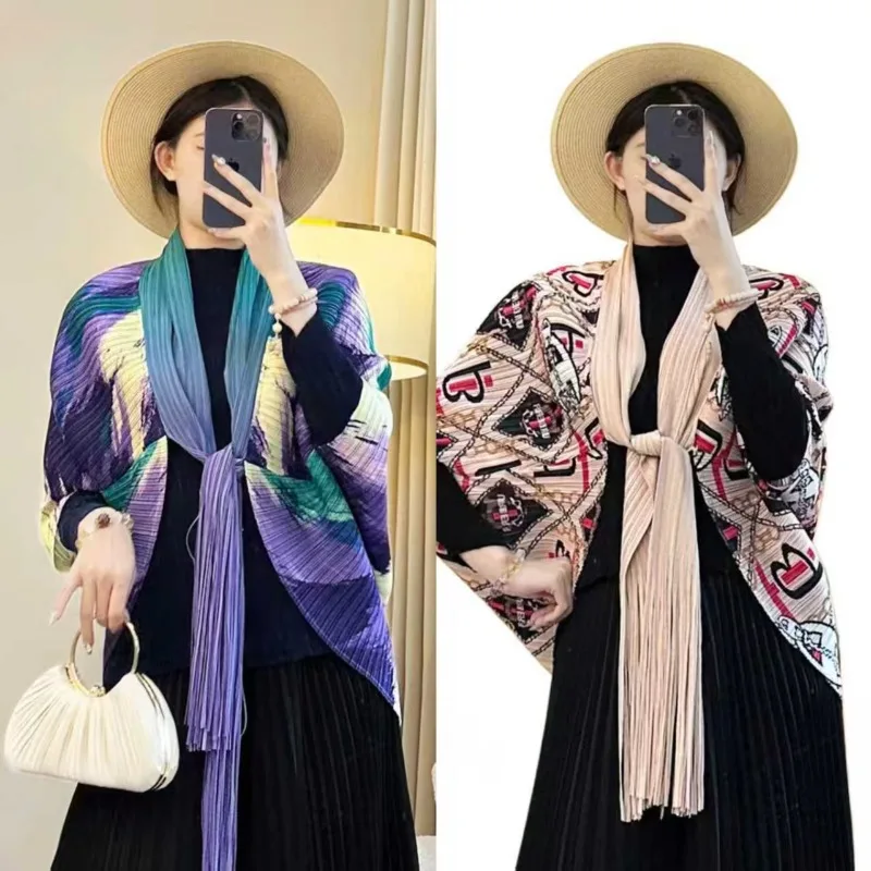 miyake-scialle-a-pieghe-stampato-2025-autunno-nuova-nicchia-cravatta-francese-esterno-prendi-il-senso-del-design-sottile-sciarpa-quadrata-stampata-mantello-esterno-femminile