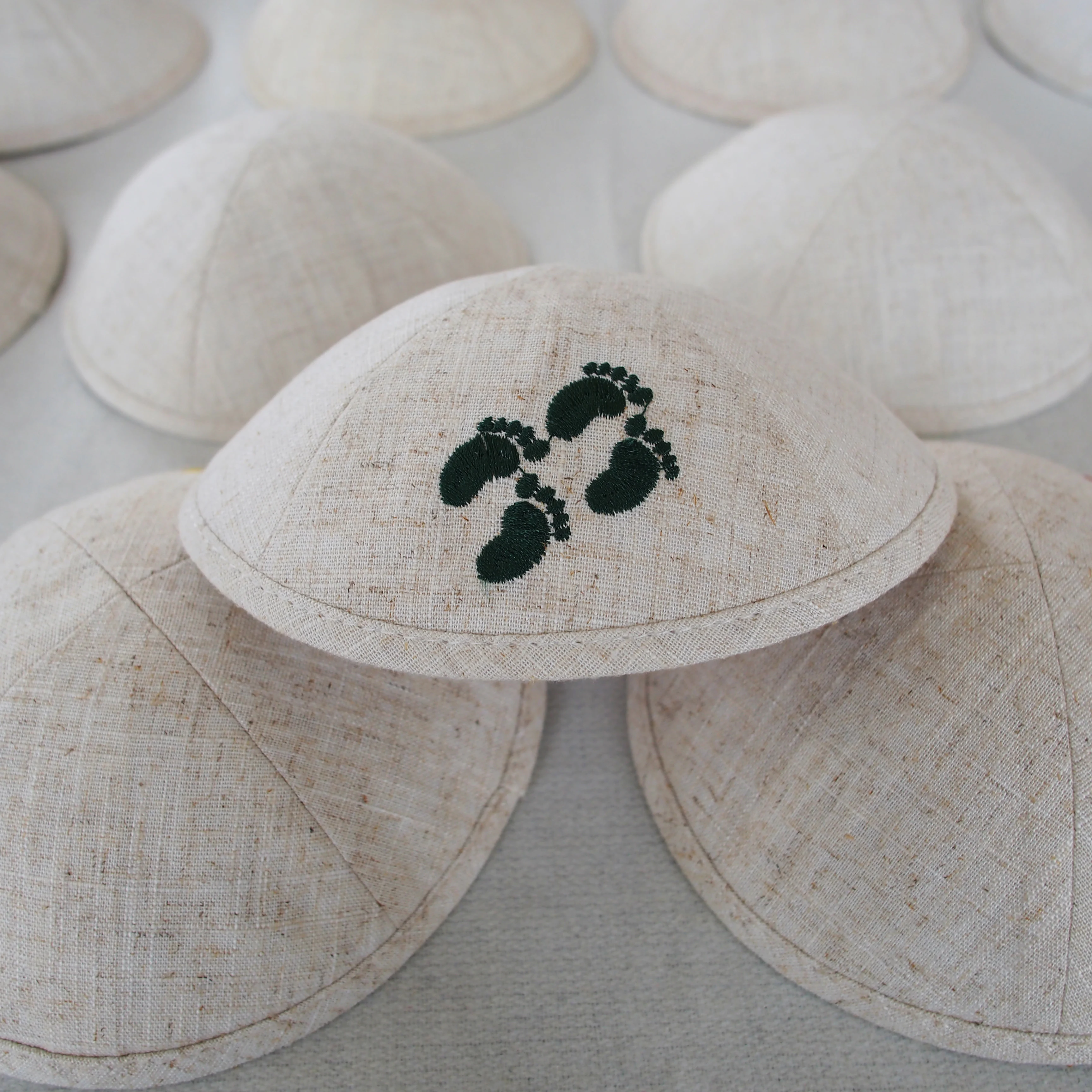 

Custom embroidery linen kippah Jewish Ahava customize kippot for wedding bat mitzvah judaica gift yarmulke