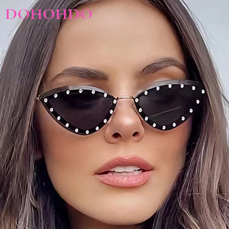 

Rimless Triangle Cat Eye Imitation Diamond Women Sunglasses Retro Small Frame Sunglass Men Outdoor Travel Eyewear Lentes UV400