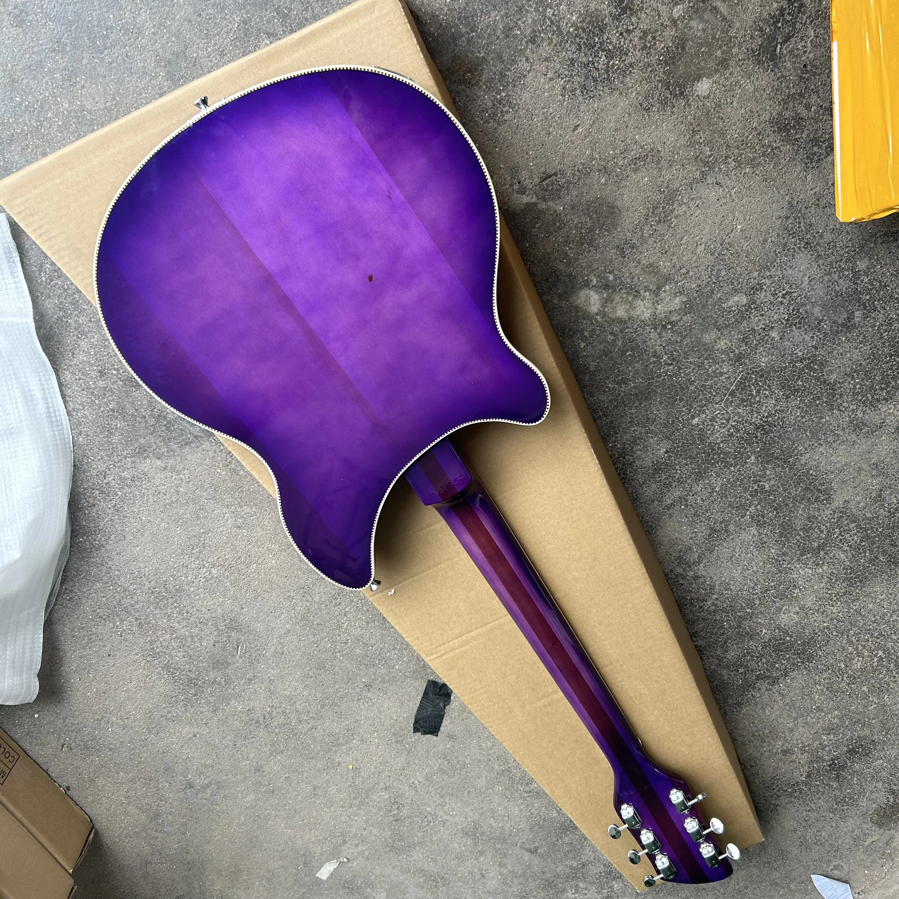 Nueva guitarra eléctrica morada 360, venta al por mayor y al por menor.