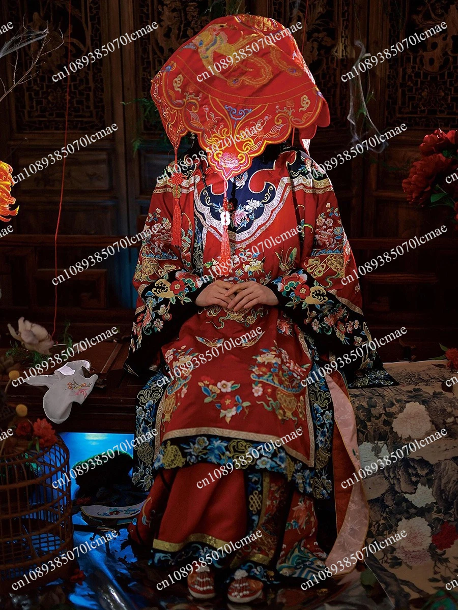 Halloween Chinese Style Ghost Bride Groom Decoration for Haunted House Escape Room Theme Props
