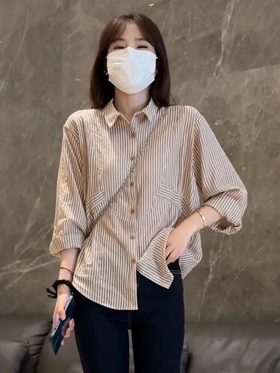 

Casual Loose Women's Shirt Vertical Stripes Design Spring Autumn New Style Fashionable Versatile Top for Young Women