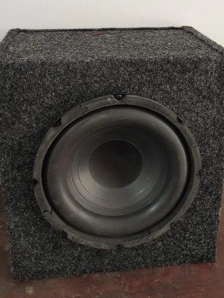 Mata samochodowa do wnętrza, czarno-szara, na głośniki, długość 1/2M, szerokość 0.5M, filcowa tkanina na subwoofer, wyściółka bagażnika, siatka na głośniki. — zdjęcie produktu 7