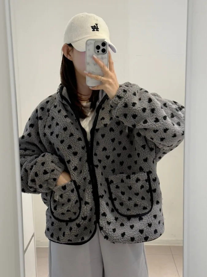 เสื้อโค้ทผ้าฝ้ายลายจุดรูปหัวใจสำหรับผู้หญิง สไตล์ชิค ลุคสบายๆ  รุ่นใหม่ล่าสุดสำหรับฤดูหนาว เนื้อผ้านุ่ม อุ่นสบาย