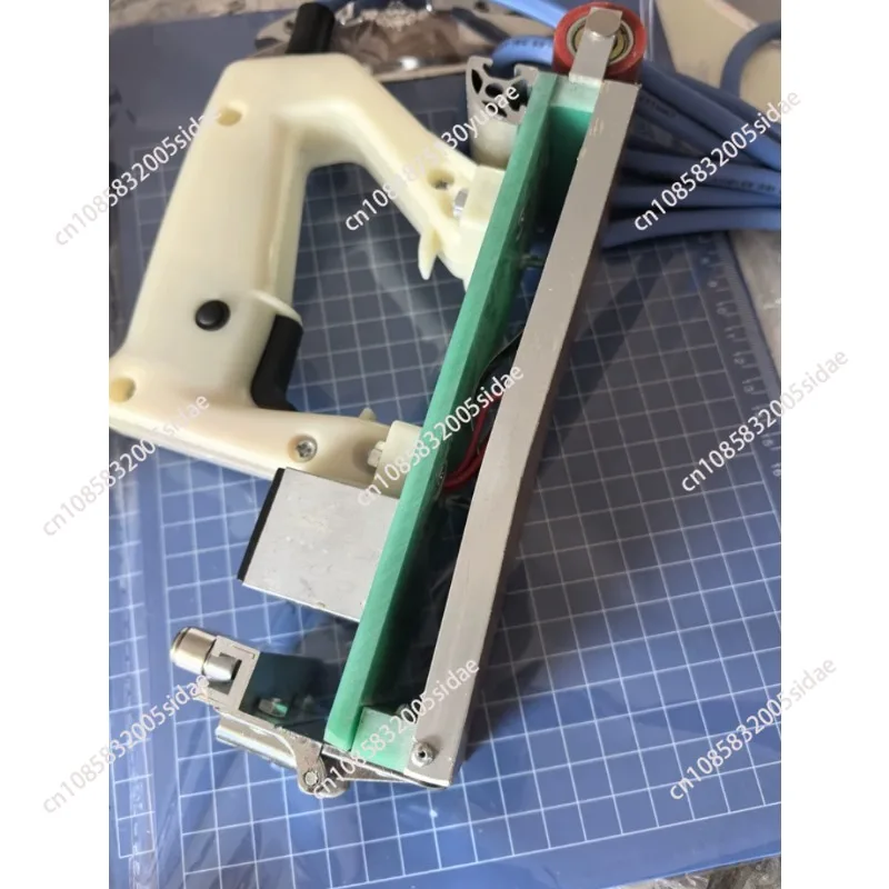 Edge Banding Machine Handheld Portable Adjustable Temperature Durable Efficient High Performance For Self Adhesive Edge Banding