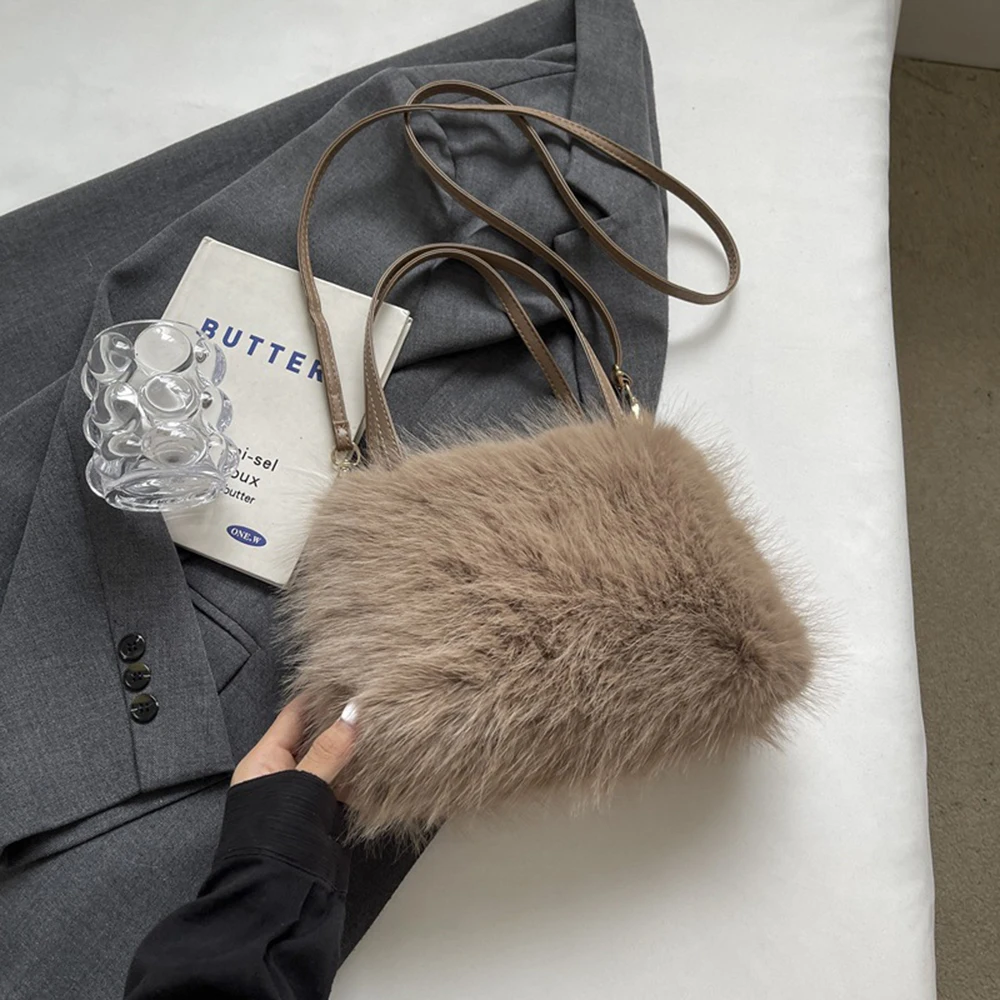 موضة حمل حقيبة رقيق المرأة 2025 جديد الخريف العصرية حقيبة يد سعة كبيرة شيك صغير مربع أفخم حقيبة كتف الإناث #3