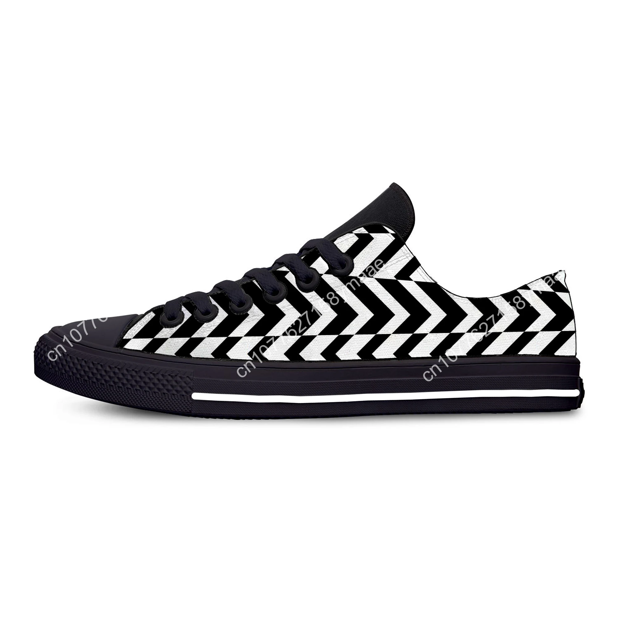 Black and White Stripes Aesthetic Fashion Novelty Casual Cloth Shoes Low Top Lightweight Breathable 3D Print Men women Sneakers