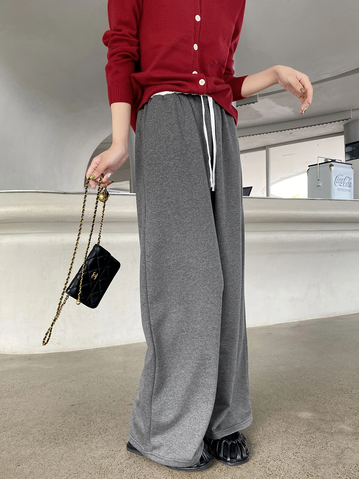 

Женские повседневные брюки с высокой талией и широкими штанинами, свободного кроя, прямые, длинные, с цветными вставками и поясом FEELROOM