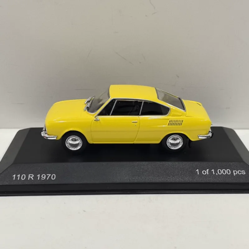 

Краска дефект WHITEBOX 1/43 110R 1971, имитация сплава, модель автомобиля, статическая коллекция, украшенные праздничные подарки, игрушки