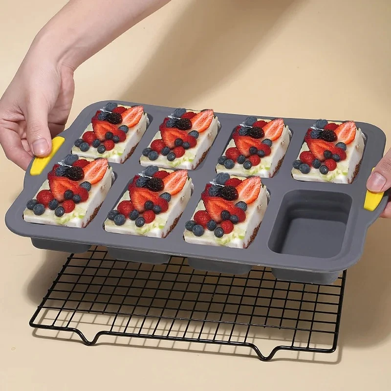 

8 Cavity Bread Baking Mold Silicone Loaf Pan Built-in metal frame Heat Resistant Cake Hamburger Mould Bakeware Kitchen Tool