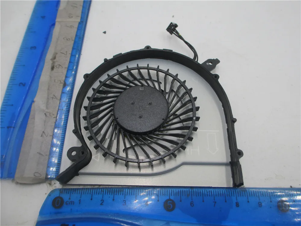 

Новый вентилятор для SAMSUNG NP500 NP500R5K NP500R5H DFS200405060T FG71 BA31-00153A NP550R5L 500R4K 550R5L BA31-00157A NS75A00 14L05