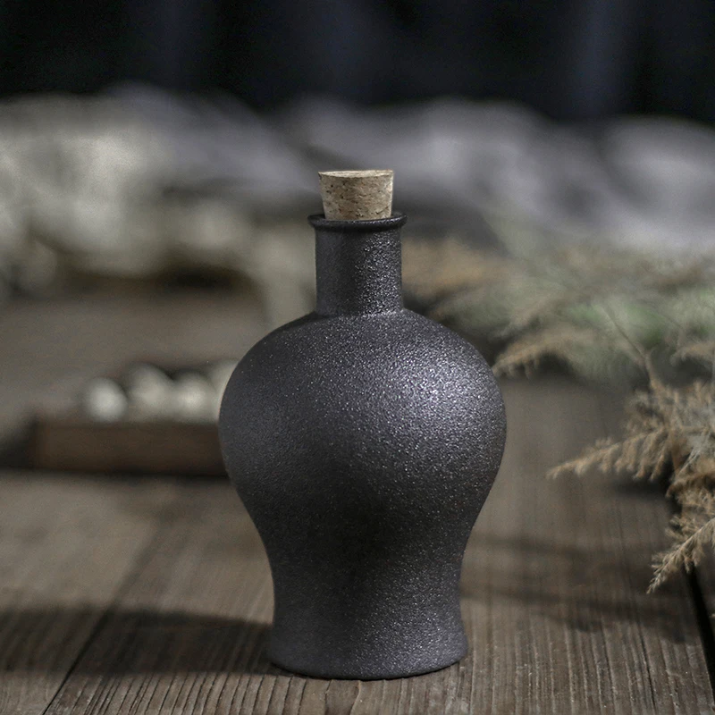 Wine Pot Vintage Stoneware Household Retro New ChineseStyle Bottles Earthen Jar Archaized Cup Black Red Portable Decorations 1Pc