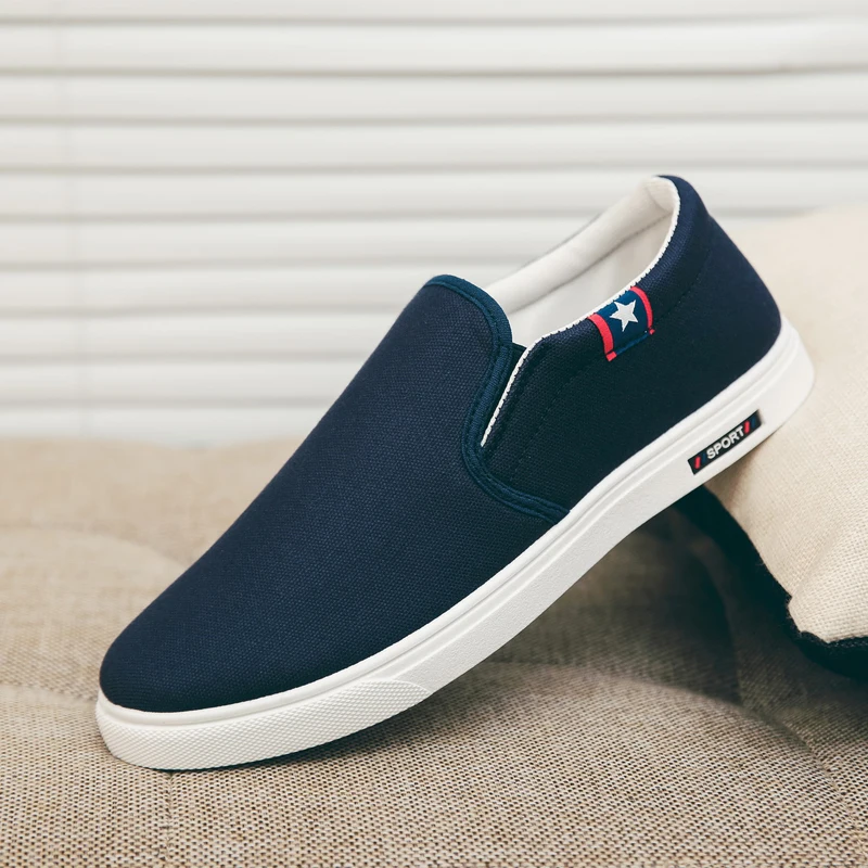 New 2026 Men's Slip-On Canvas Shoes Breathable Casual Student Footwear Low Cut round Toe Flat Heel Spring Season All-Season