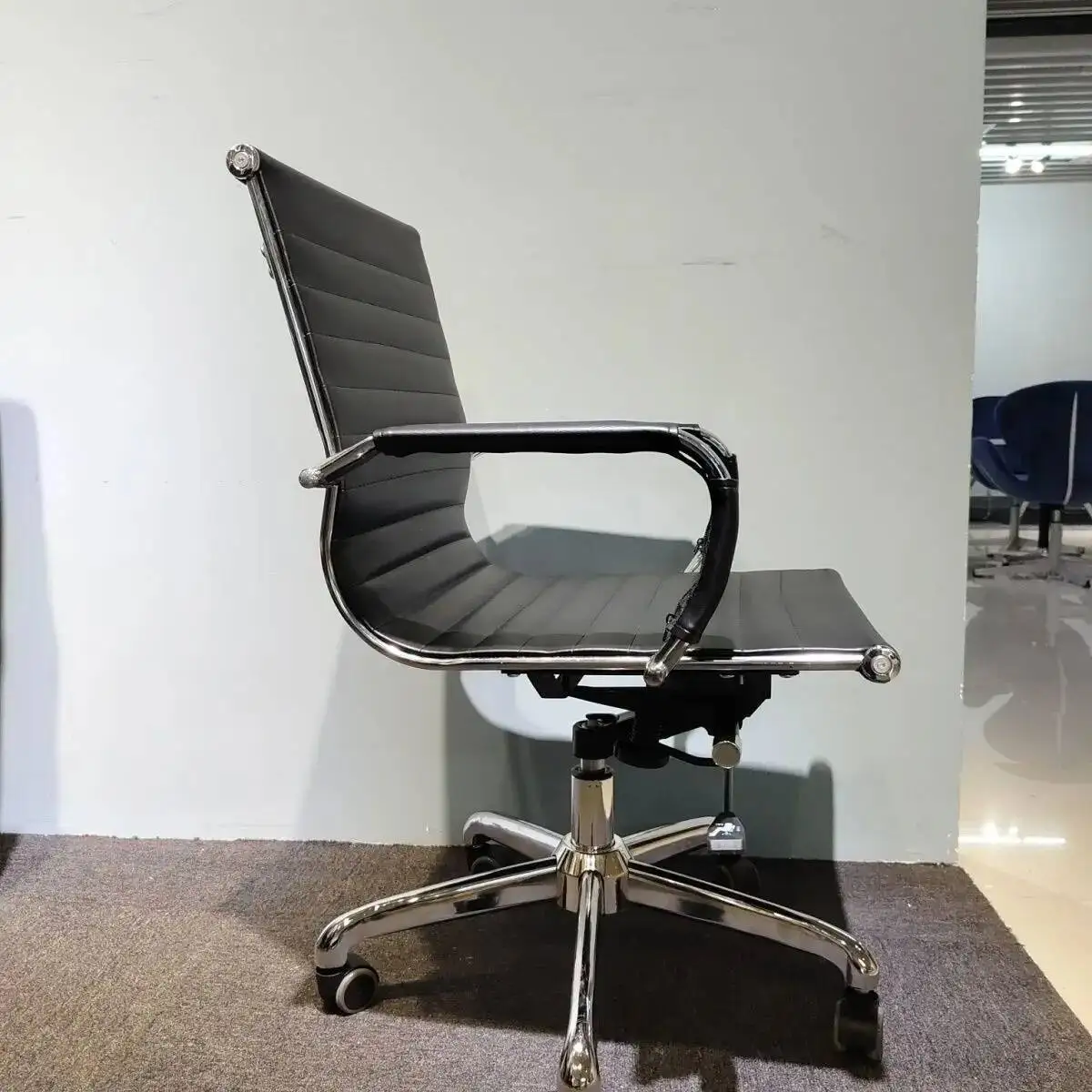 كرسي كمبيوتر بسيط، كرسي عمل مكتبي، كرسي مريح، كراسي ترفيهية مريحة لغرفة النوم، مسند ظهر للدراسة، كراسي دوارة