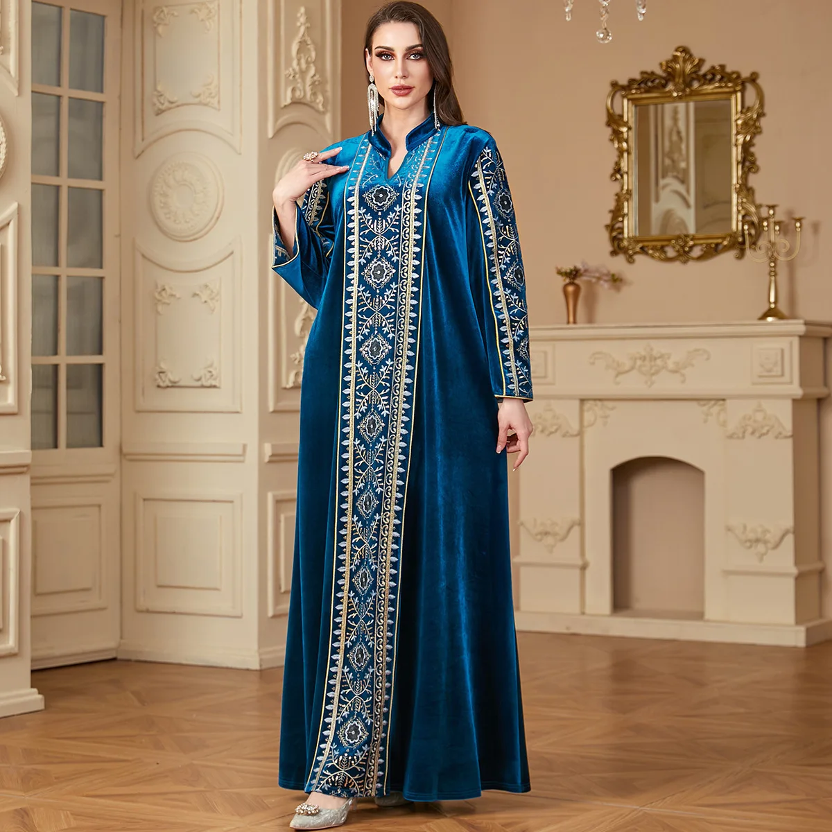 4202 Women's Robe Heavy duty Embroidery Splicing Muslim Dress V-neck Dubai Long Dress