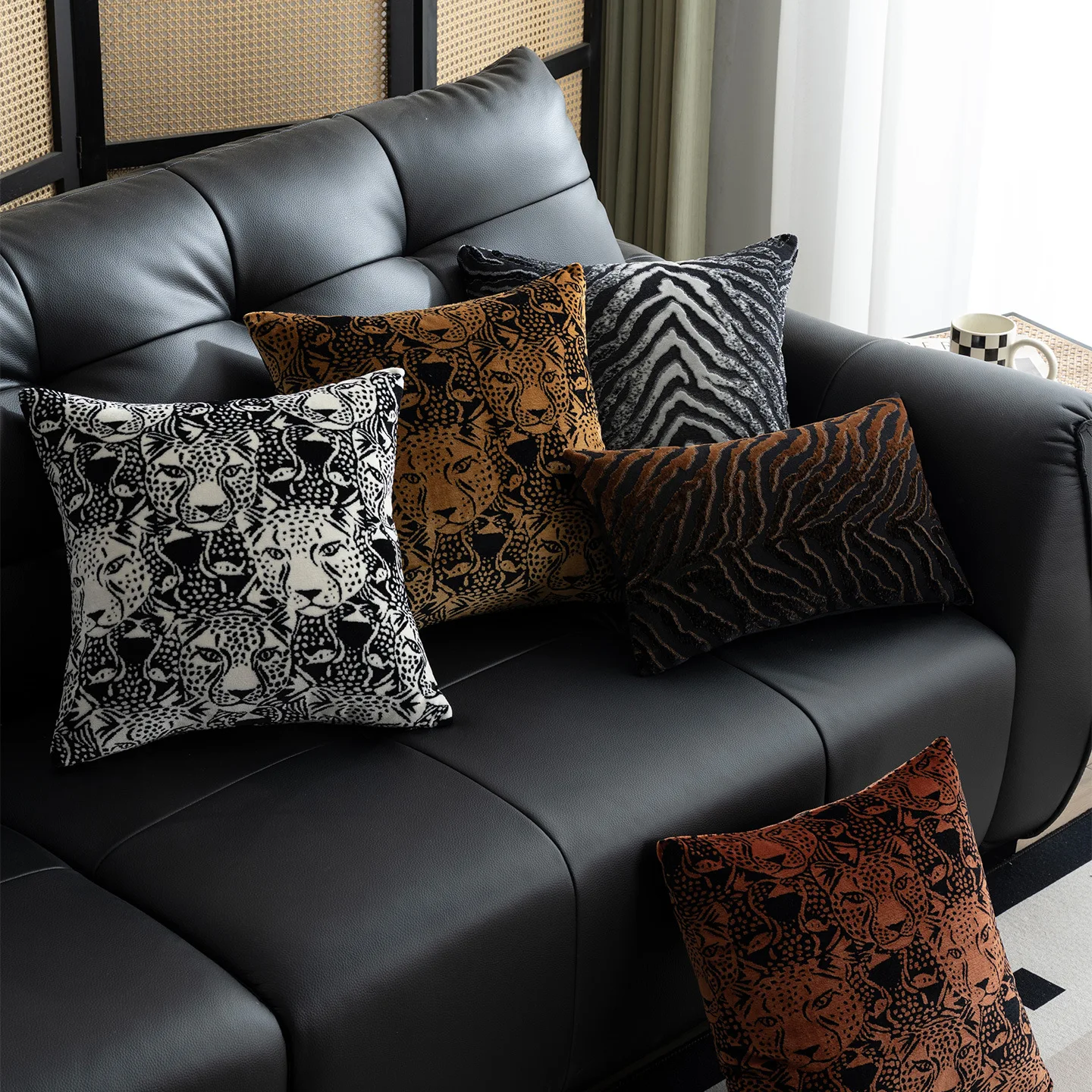Modern Luxury Velvet Cushion Cover Retro Soft Throw Pillow Case for Sofa Living Room Villa Decor 30x50/45x45/50x50cm No Fill