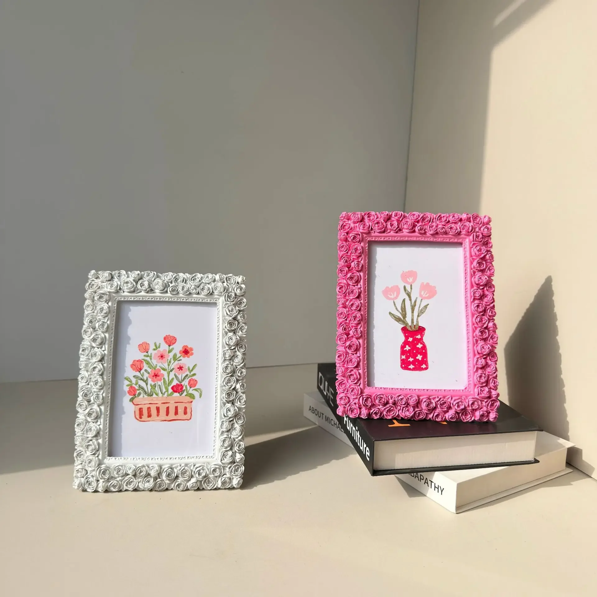 Resin 6/7inchPhoto Frame Cartoon Creativity Tabletop Acrylic Frame for Red/White Rose Texture Picture Frames Home Decor Gifts