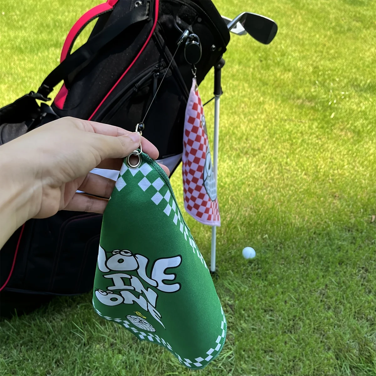 Green Golf Towel Stylish and Unique, Double-Sided Print, Retractable Hook, Creative Gift for Golf/Picnic/Bowling Enthusiasts