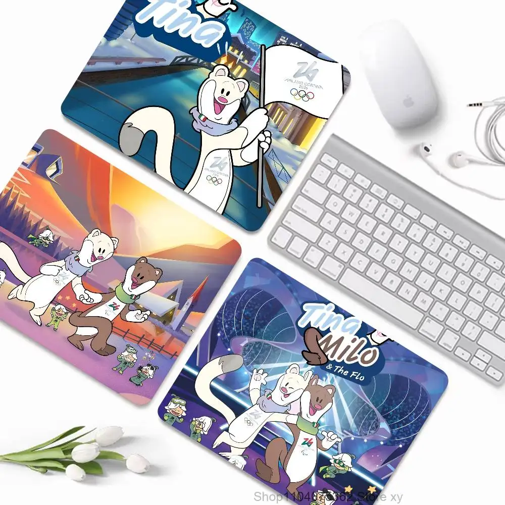 Mascot T-Tina And CUTE M-Milo Mousepad Small LockEdge Mouse Pad For Gamers Computer Desk Pad Rectangular Anti-slip Rubber