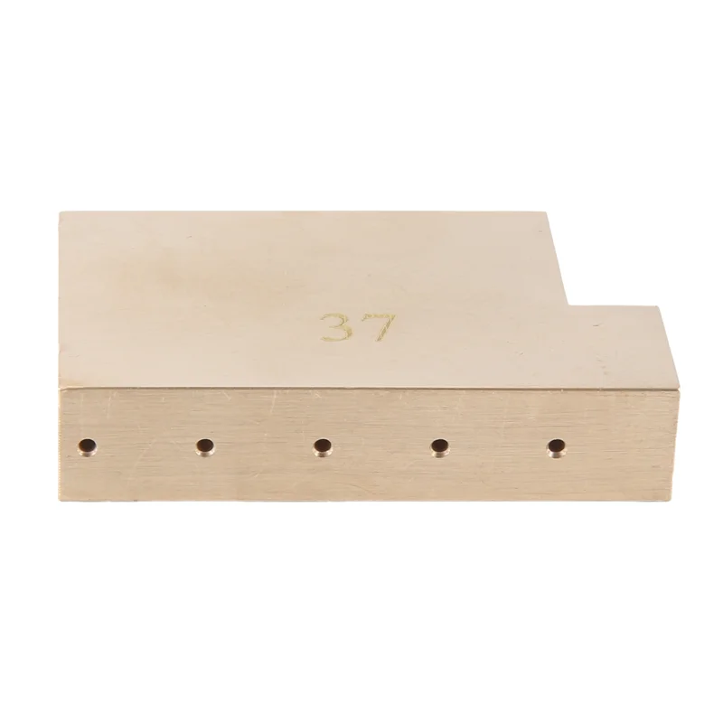 كتلة نحاسية اهتزازية صلبة على شكل حرف L للجيتار الكهربائي فلويد روز قفل جسر تريمولو