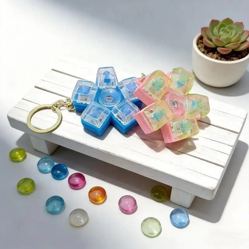 Stress Relief Rotatable Keyboard Press Keychain Fidget Toy Portable Anti-Anxiety Pendant for Kids Adults Office Travel Free Shi