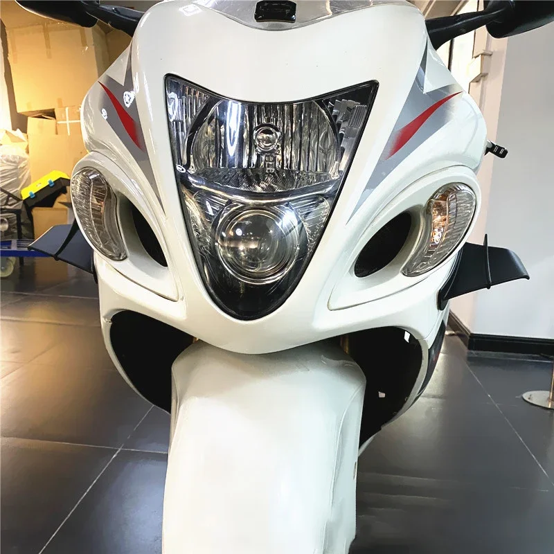 รถจักรยานยนต์ Universal Winglet Fairing Racing Wing ชุดสปอยเลอร์สําหรับ BMW R1200GS R1250GS LC S1000R RR YAMAHA R1 R3 SUZUKI DUCATI