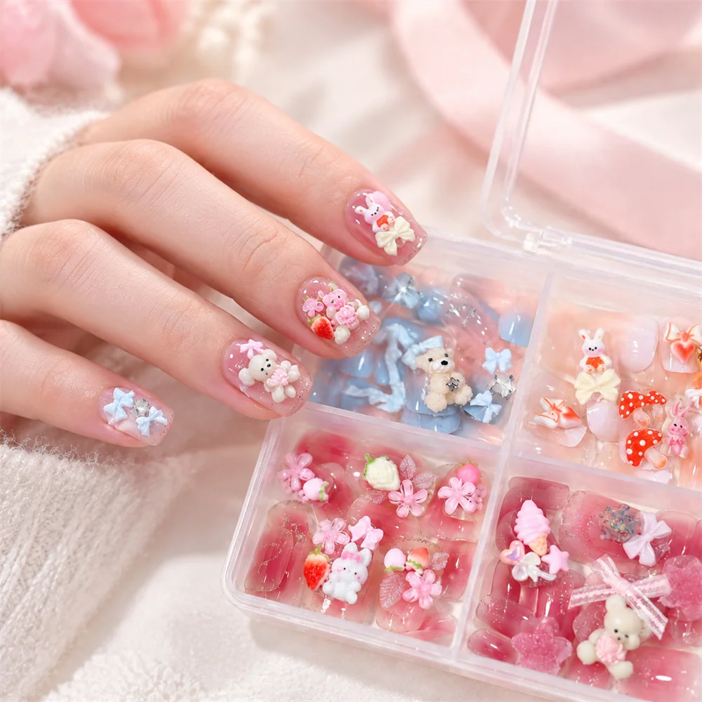 Mixed Style False Press‑On Nails 96Pcs 4‑Grid Storage Box Kawaii 3D Bear Rabbit Ornaments For Hand‑Crafted Nail Art Decor Kit