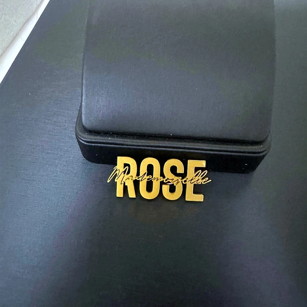 

Custom Personalized Handwriting Brooch Fashion Lapel Pins Company Logo Painting Stainless Steel Jewelry Weddings Badges Gifts