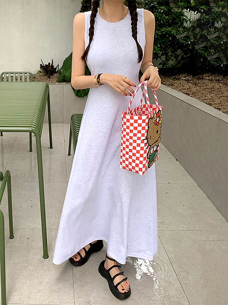 シックな夏のシンプルなエレガンスラウンドネック露出ウエスト痩身ソリッドカラー多用途ロング A ラインドレス女性のファッション