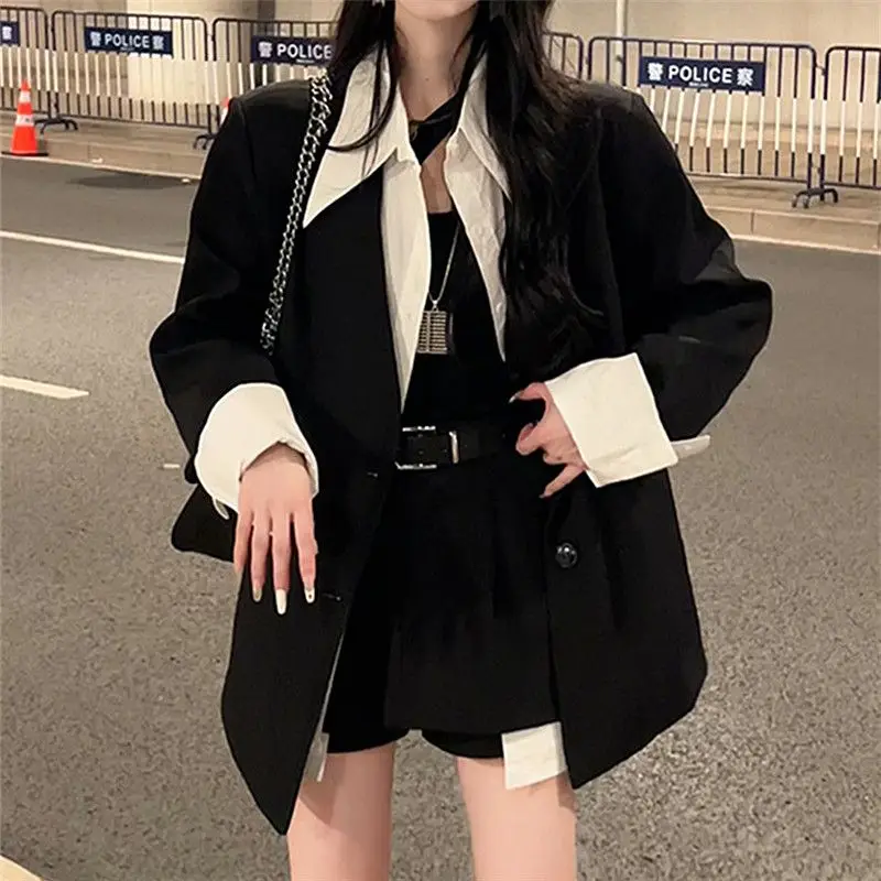 Spring and Autumn New Style Style Fake Two Piece Combination Suit Coat Shorts Slimming Casual Two Piece Set for Women Short Sets